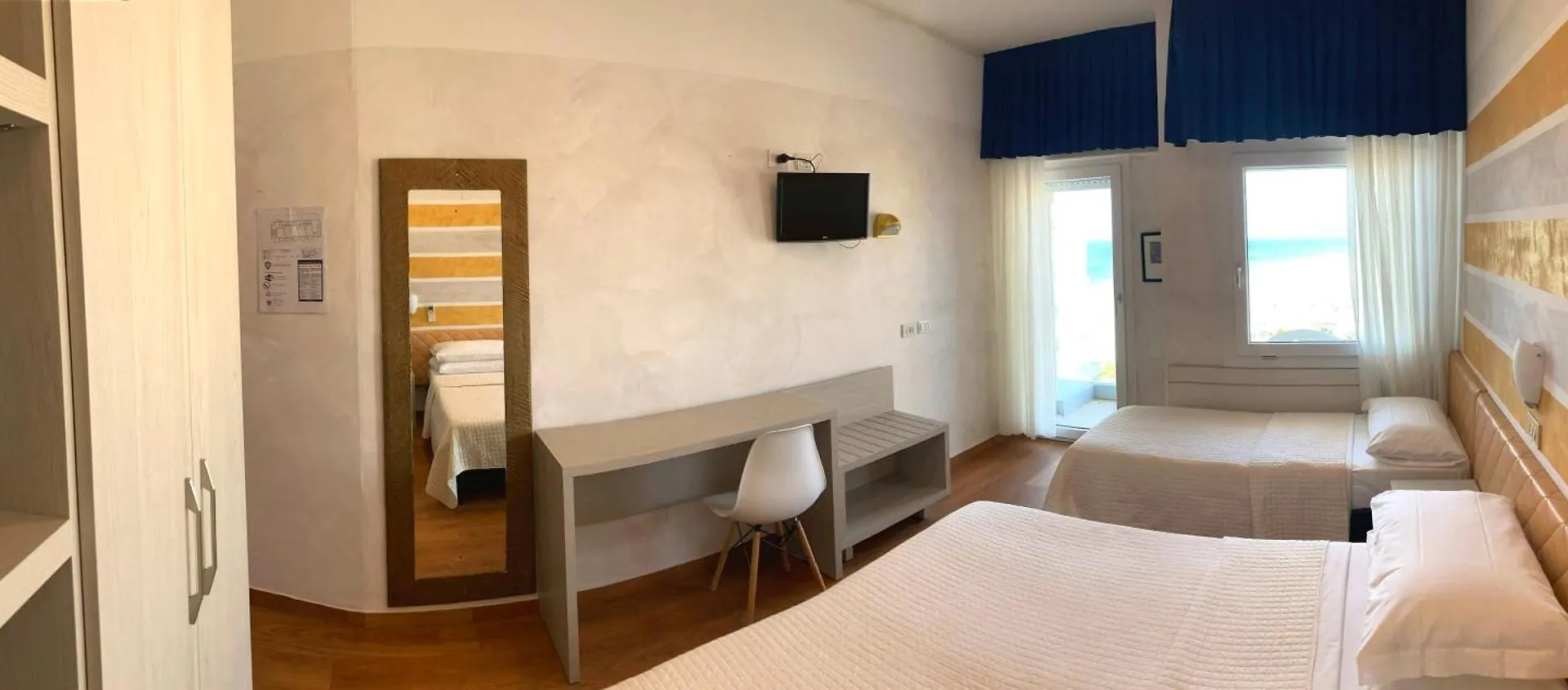 Hotel Diplomatic Riccione 3*,