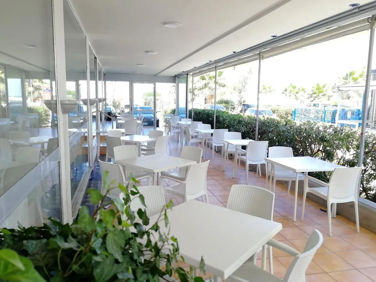Hotel Diplomatic Riccione 3*,  Olaszország